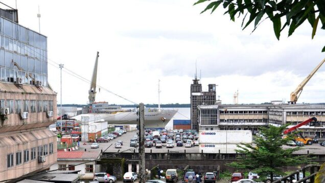 1200px-Port_autonome_de_Douala_1.jpg
