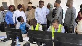 le ministre de l&rsquo;Eau et de l&rsquo;Énergie visite plusieurs centrales électriques de N’Djamena