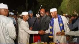 le président d’honneur du MPS offre un banquet de victoire au cadres du parti