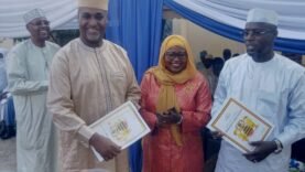 Passation de service au ministère des Infrastructures entre Aziz Mahamat Saleh et Amir Idriss Kourda
