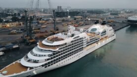 accueil du navire Seabourn Sojourn pour une nouvelle destination touristique
