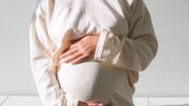 Grossesse hors mariage, source de malédiction ? Un débat entre traditions et modernité