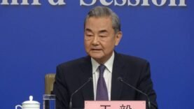 Wang Yi appelle à l&rsquo;unité du Sud global et voit l&rsquo;Afrique comme « terre d&rsquo;espoir » du XXIe siècle