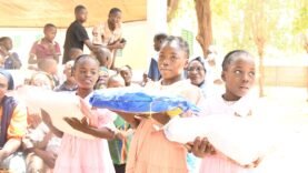 Les femmes du Ministère des Infrastructures font un geste de solidarité envers les enfants de SOS Villages d&rsquo;Enfants