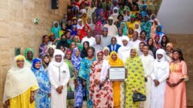 Fatima Goukouni Weddeye, championne de la promotion féminine, honorée par les femmes du Ministère des Transports