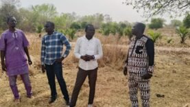 Un Acte Innovant pour l&rsquo;Avenir : Le Chef de Canton de Banda Accordé 4 Hectares de Terre aux Jeunes – Découvrez les Détails Essentiels !