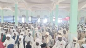 Clôture mémorable de l&rsquo;exégèse du Saint Coran à la grande mosquée Altiq de Biltine : Découvrez les moments forts et les enseignements clés !