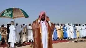 Les Musulmans de Mao célèbrent l&rsquo;Aïd el-Fitr : Un événement festif riche en traditions et en émotions