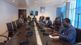 Tchad : Rencontre Cruciale entre le Représentant de l’ONU et le Ministre de la Communication – Les Enjeux Décryptés Aujourd’hui