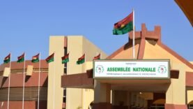 Burkina Faso : Le Parlement Ratifie le Traité de la Confédération des États du Sahel – Les Implications Clés à Retenir Aujourd&rsquo;hui
