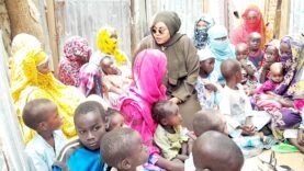 Crise Humanitaire : La Ministre de l&rsquo;Action Sociale Affirme Son Soutien Inébranlable aux Victimes des Incendies à Ndjari et Tacha Moussoro – Les Détails Essentiels à Connaître !
