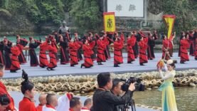 Festival de Dujiangyan : Plongée dans l&rsquo;Héritage Culturel et Écologique d&rsquo;une Célébration Millénaire