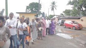 Gabon : Élections présidentielles sous tension – Mobilisation citoyenne et climat apaisé : Les enjeux clés à suivre aujourd&rsquo;hui