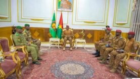 Ibrahim Traoré Mobilise les Chefs d&rsquo;État-Major de l&rsquo;AES pour Renforcer l&rsquo;Unité Anti-Terroriste : Découvrez les Enjeux Cruciaux d&rsquo;Aujourd&rsquo;hui !