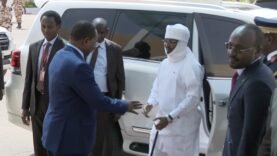 Visite Surprise : Le Président Tchadien à Abu Dhabi – Révélations sur l&rsquo;Amitié Émirato-Tchadienne