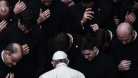 Décès du Pape François à 88 ans : Réactions, Héritage et Conséquences pour l&rsquo;Église Catholique Aujourd&rsquo;hui