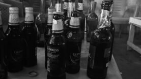 L&rsquo;Impact Caché de l&rsquo;Alcoolisme des Parents Fonctionnaires : Conséquences Économiques et Psychologiques sur l&rsquo;Avenir des Enfants