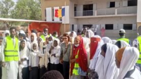 Batha : L’Ambassade de France Renforce l&rsquo;Éducation Environnementale des Jeunes – Découvrez les Initiatives Clés !