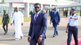 Le Président sénégalais Bassirou Diomaye Faye à Bissau : Décryptage des enjeux diplomatiques cruciaux pour 2023