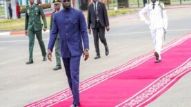 Sénégal : Pourquoi le Président Faye à Abuja pourrait changer l&rsquo;avenir de la CEDEAO — Les révélations inattendues que vous devez connaître !