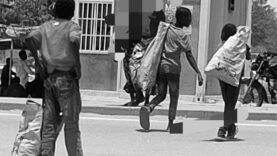 Révélations choquantes : Comment la pauvreté détruit le rôle parental et compromet l&rsquo;avenir des enfants au Tchad – Ce que les médias ne vous montrent pas !
