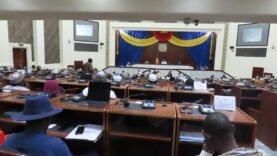 Tchad : Projet de loi sur le trafic des migrants au Parlement – Découvrez les enjeux clés aujourd’hui
