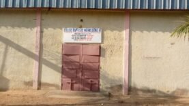 Décision Choquante au Tribunal de N&rsquo;Djaména : L&rsquo;Exclusion Mystérieuse d&rsquo;un Pasteur de l&rsquo;Eglise Baptiste – Les Détails Cachés Révélés !