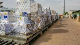 Crise au Soudan : Découvrez les Secrets Derrière l&rsquo;Audacieux Envoi de 28 Tonnes d&rsquo;Aide Humanitaire Vers le Tchad