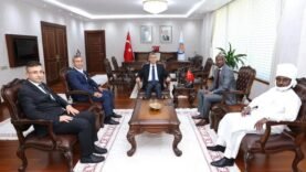 Découvrez l&rsquo;Inattendu : L&rsquo;Ambassadeur du Tchad à Mersin et les Secrets Inavoués de sa Mission!