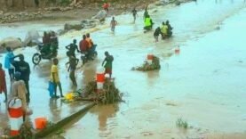 Urgence : Les pluies torrentielles augmentent le danger d&rsquo;inondations et de noyades à Palar, Maroua – Découvrez les vérités cachées que vous devez absolument connaître !