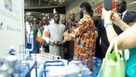 Révélations surprenantes : Le Président en visite au Pavillon du Sénégal à la TICAD 9 – Ce qui échappe à l’attention des médias !
