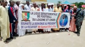 Samuel Eto&rsquo;o, président de la FECAFOOT, à N&rsquo;Djamena : Découvrez les secrets inédits de son accueil éclatant !