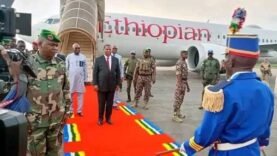 Révélations captivantes : Le Président Touadéra de retour à Bangui après une tournée diplomatique étonnante – Découvrez ce qui pourrait changer l&rsquo;avenir du pays !