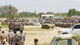 Des saisies impressionnantes à la prison de Klessoum : 300 téléphones et 228 armes blanches découvertes, des drogues en surplus.