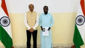 Deux étudiants tchadiens remportent des bourses de doctorat en Inde, une chance pour la recherche locale.