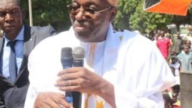 Issa Tchiroma lance un mouvement de trois jours de « villes mortes » pour contester la réélection de Paul Biya.
