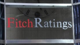 Fitch Ratings maintient sa note de crédit « B- » : un signal de stabilité en temps incertain.