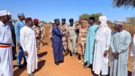 Les autorités renforcent leur aide aux survivants de l&rsquo;incendie de Koukou-Angarana