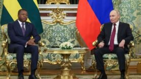 Partenariat stratégique renforcé : Faure Gnassingbé et Vladimir Poutine discutent d’opportunités économiques inédites