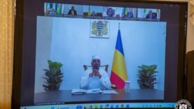 Le président tchadien au 9ème Sommet extraordinaire : des enjeux cruciaux pour l&rsquo;avenir de la région.