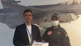 Une pionnière tchadienne ouvre la voie aux femmes dans l&rsquo;aéronautique