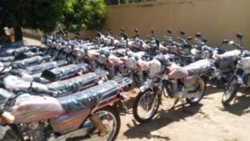 Le général Ismat Issakha Acheikh renforce les forces de défense du Salamat avec de nouveaux véhicules pour plus d’efficacité sur le terrain.