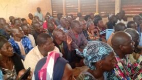 Formation inédite : plus de 100 enseignants du Logone Occidental s&rsquo;outillent pour réduire le redoublement scolaire.
