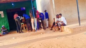 Jeux de hasard à Koumra : l&rsquo;absentéisme scolaire inquiète les parents