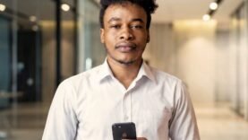 Eraba Maruis, l&rsquo;inventeur autodidacte illuminant l&rsquo;avenir du Tchad