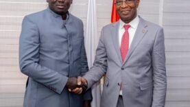 Guinée : Amadou Oury Bah en discussions avec des investisseurs
