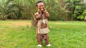 Toumaï : Rire de soi pour amuser tous