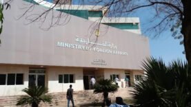 Khartoum dément et demande une enquête sur les frappes au Tchad