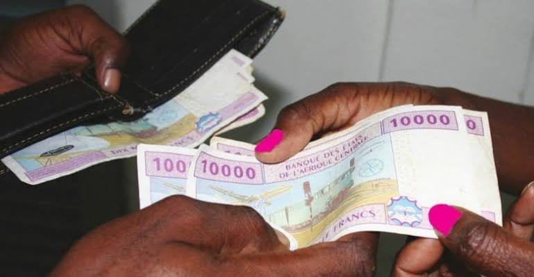 Tontine à N&rsquo;Djamena : des femmes au foyer deviennent