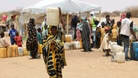 Lac : l&rsquo;UNICEF améliore l&rsquo;eau et l&rsquo;assainissement pour les déplacés